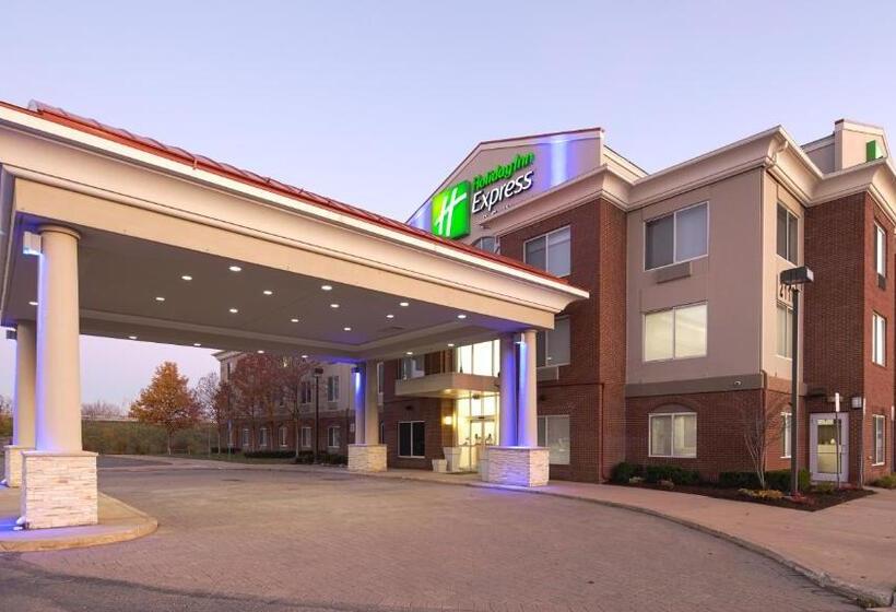 فندق Holiday Inn Express & Suites Detroit   Farmington Hills, An Ihg