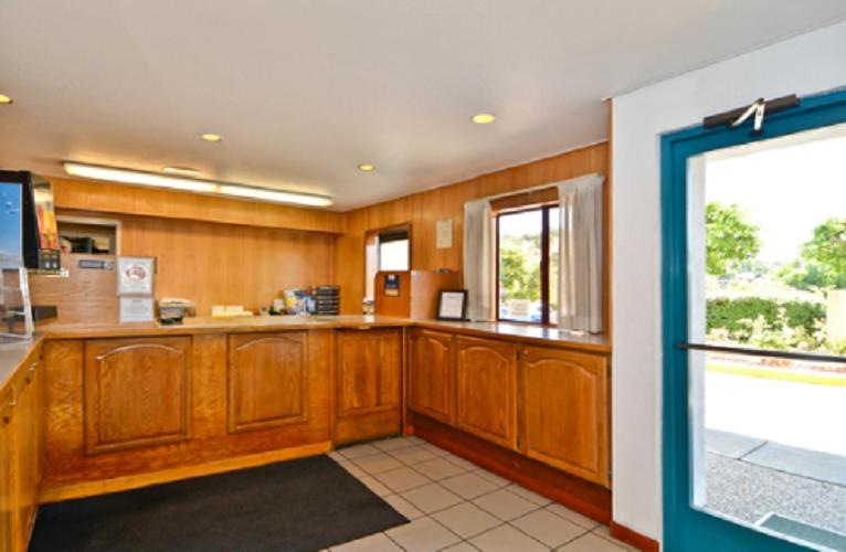 فندق America S Best Value Inn Of Novato