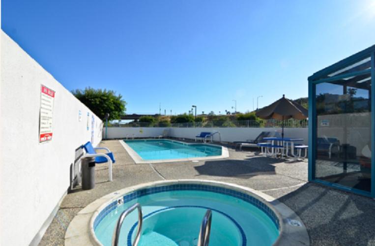 فندق America S Best Value Inn Of Novato