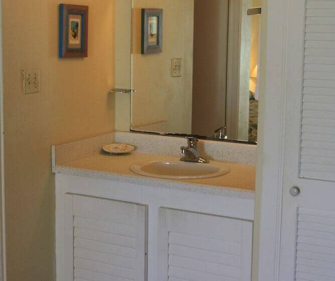 Отель Anegada Reef