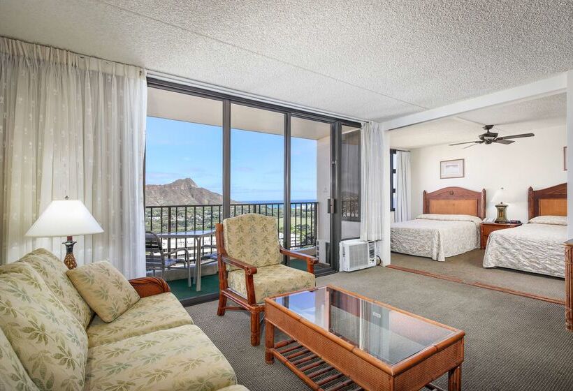 호텔 Aston At The Waikiki Banyan