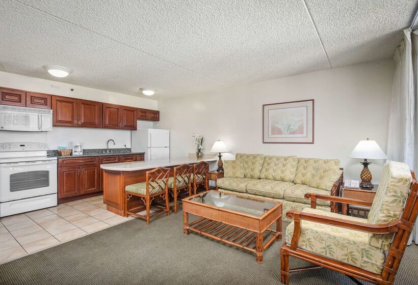 호텔 Aston At The Waikiki Banyan