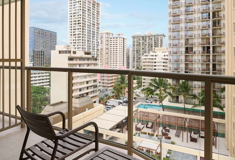 호텔 Aston Waikiki Circle