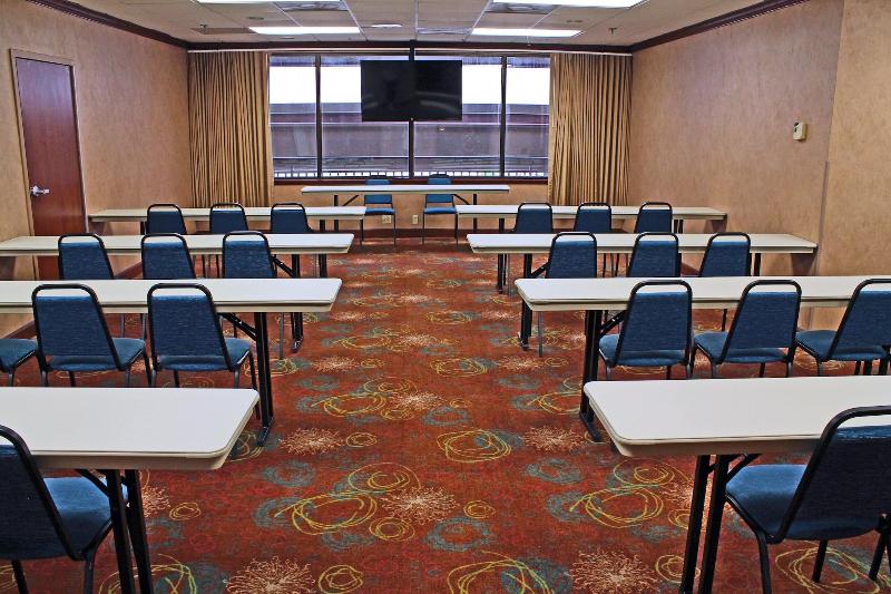 Auburn Place Hotel & Suites Cape Girardeau