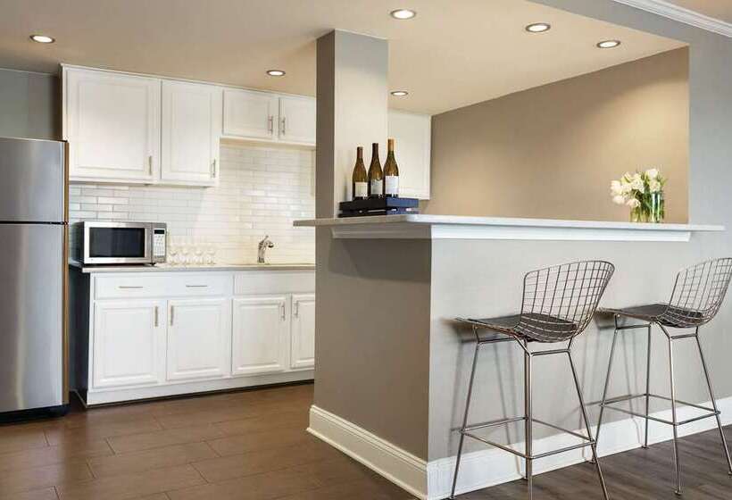 هتل Ballast Wilmington, Tapestry Collection By Hilton