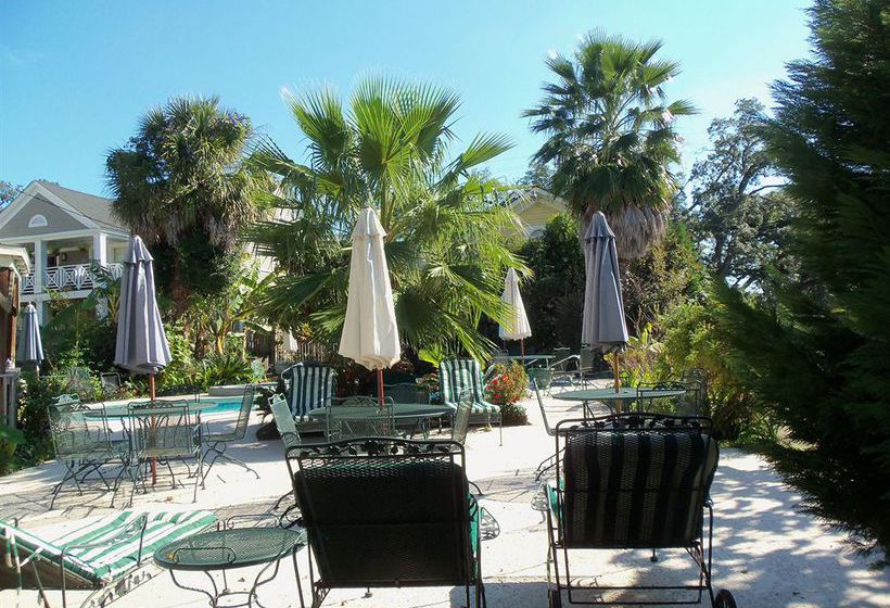 Отель Berney Fly Bed And Breakfast