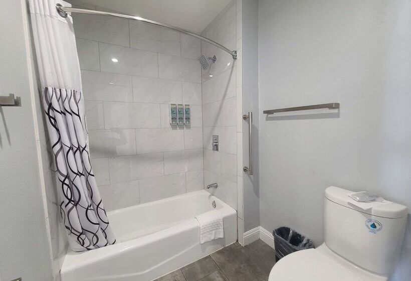 فندق Best Western Orange Plaza