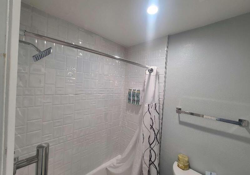 فندق Best Western Orange Plaza