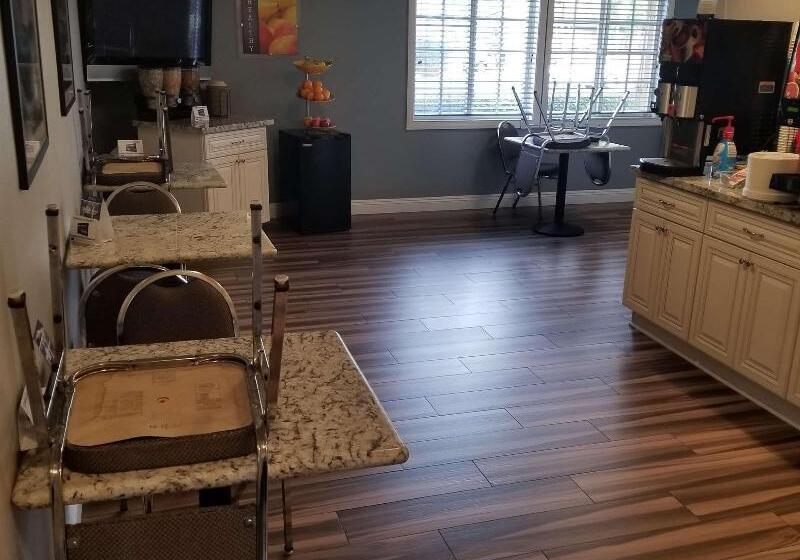 فندق Best Western Orange Plaza