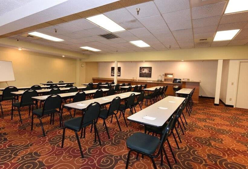 فندق Best Western Plus Ahtanum Inn