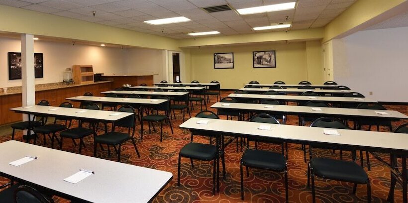 فندق Best Western Plus Ahtanum Inn