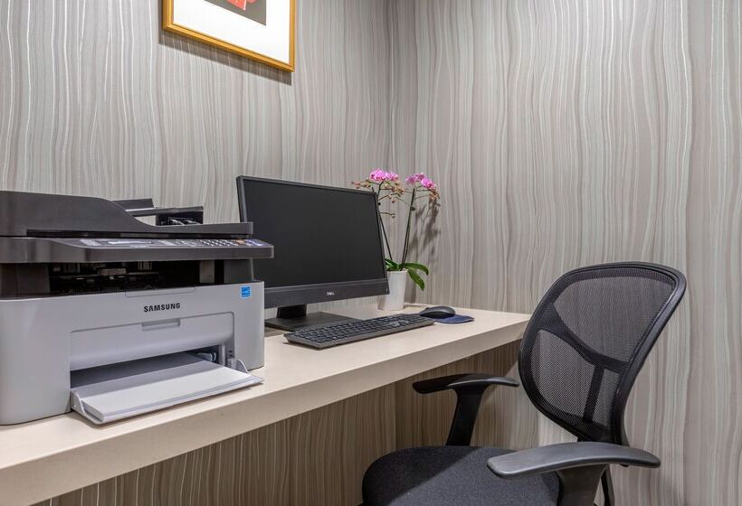 Bluestem Hotel Torrance Los Angeles, Ascend Hotel Collection