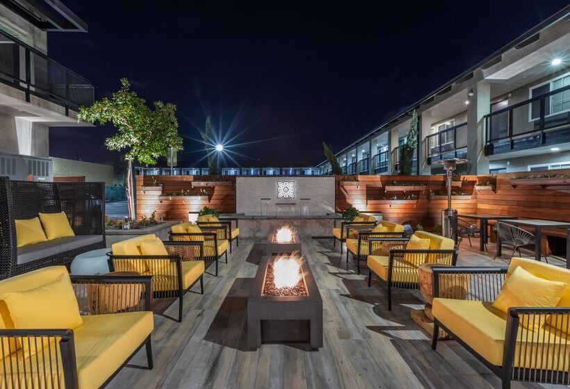 Bluestem Hotel Torrance Los Angeles, Ascend Hotel Collection