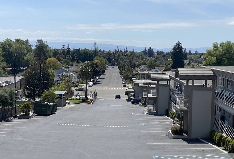 فندق Budget Inn Of Hayward