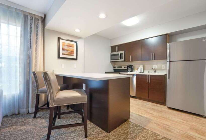 فندق Chase Suites Brea Fullerton   North Orange County