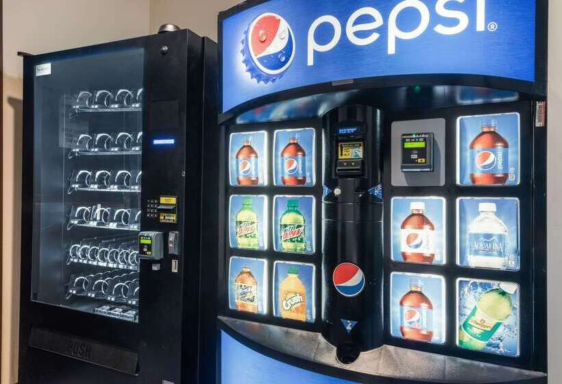 Clarion Hotel & Suites