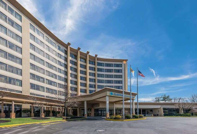 Clarion Hotel & Suites