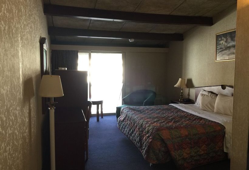 Отель Clinton Manor Union