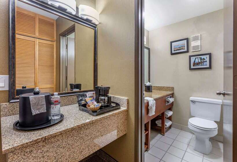 ホテル Comfort Inn Escondido San Diego North County