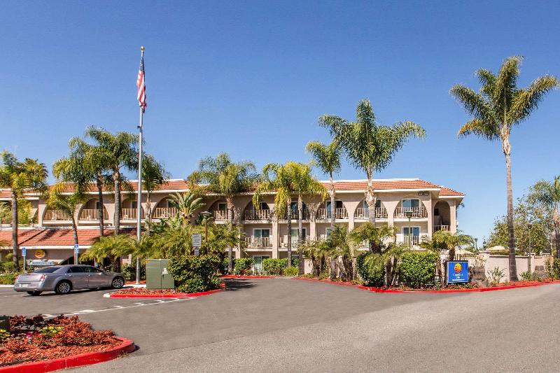 בית מלון כפרי Comfort Inn Escondido San Diego North County