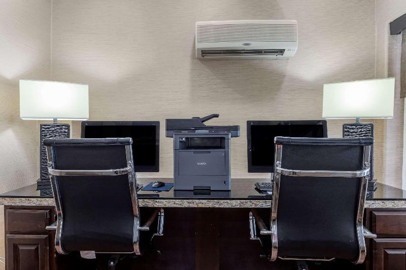 ホテル Comfort Inn Escondido San Diego North County