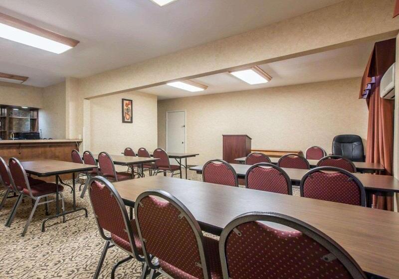 ホテル Comfort Inn Escondido San Diego North County