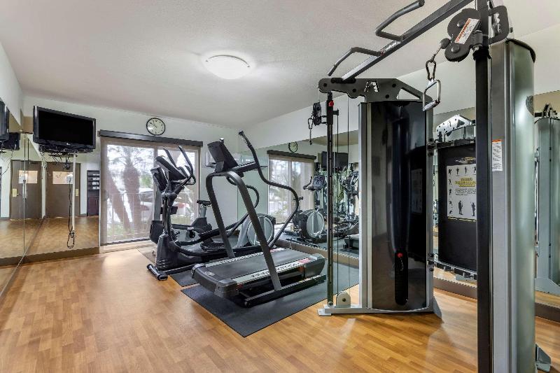 ホテル Comfort Inn Escondido San Diego North County