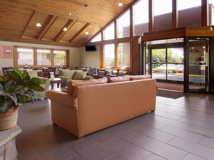 호텔 Comfort Inn & Suites Syracusecarrier Circle