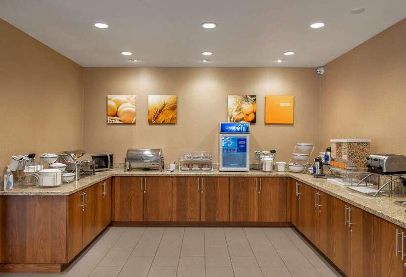 ホテル Comfort Suites St George  University Area