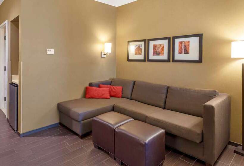 ホテル Comfort Suites St George  University Area
