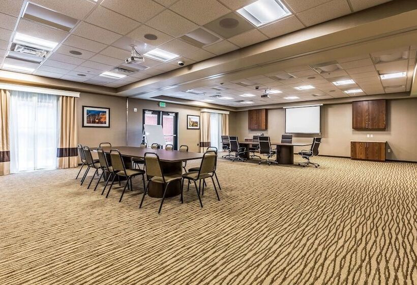 ホテル Comfort Suites St George  University Area