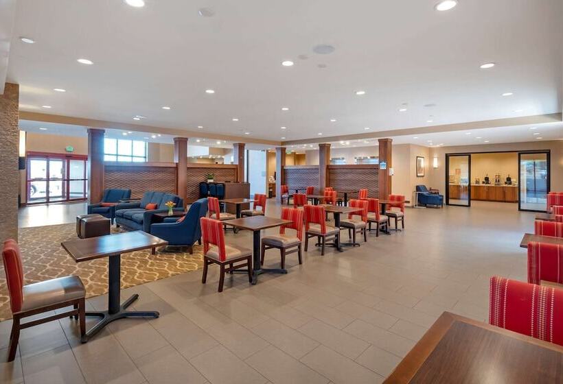 ホテル Comfort Suites St George  University Area