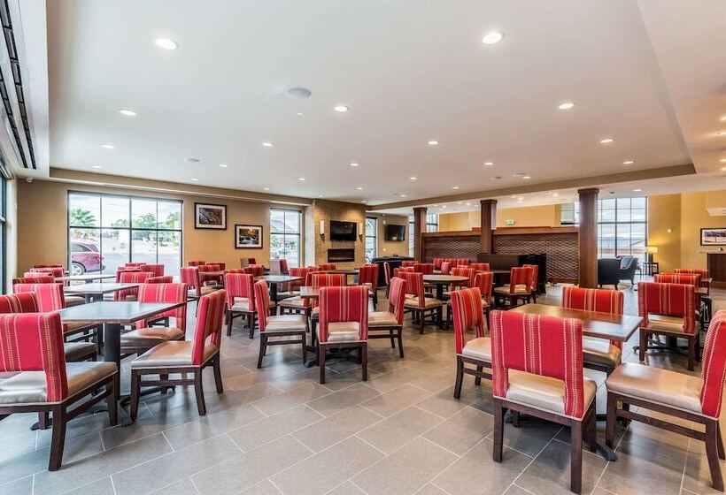 ホテル Comfort Suites St George  University Area