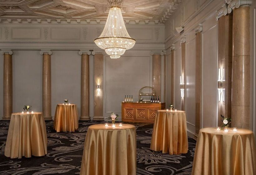 فندق Courtyard By Marriott Boston Downtown