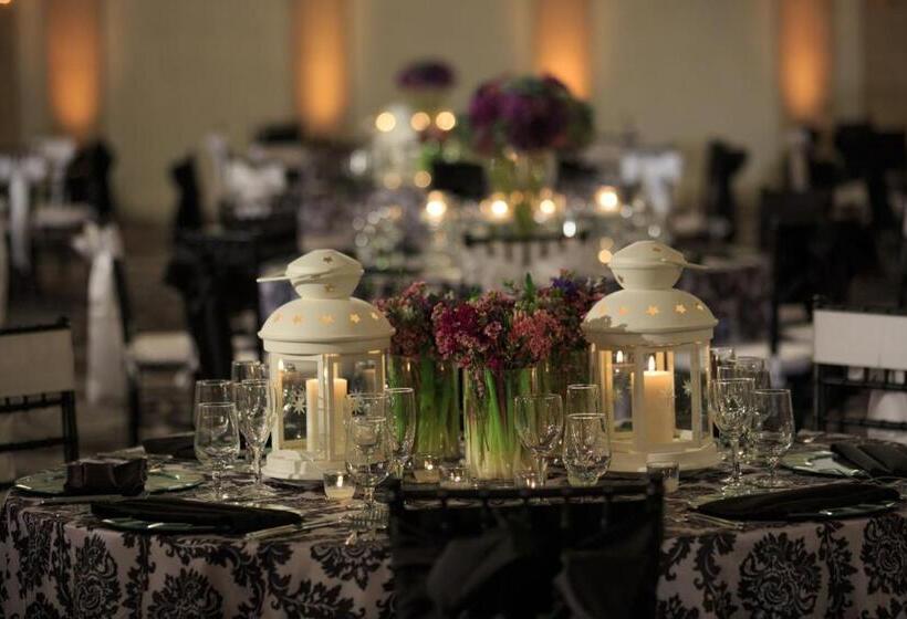 فندق Courtyard By Marriott Boston Downtown