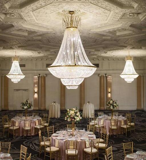 فندق Courtyard By Marriott Boston Downtown