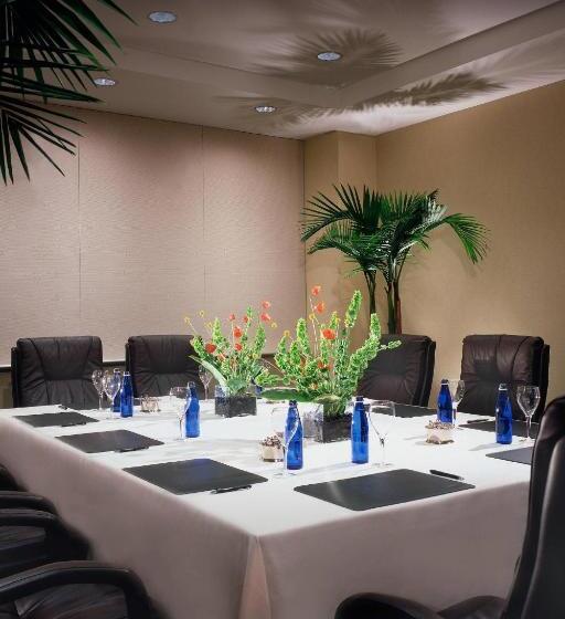 호텔 Courtyard Los Angeles Sherman Oaks