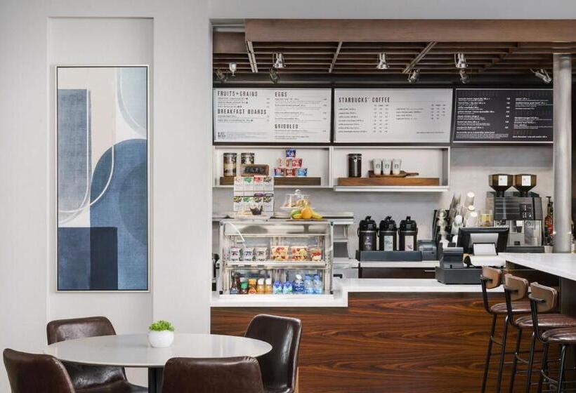 فندق Courtyard By Marriott Los Angeles Woodland Hills