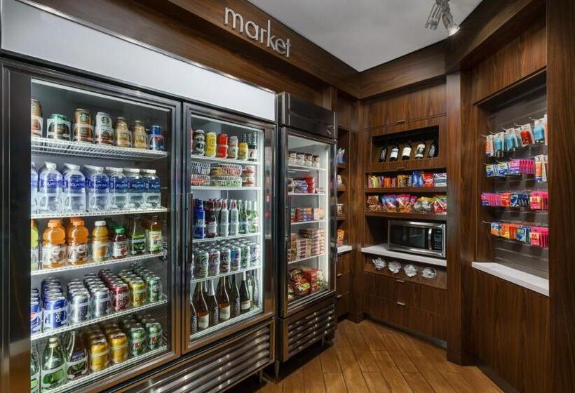 فندق Courtyard By Marriott Los Angeles Woodland Hills