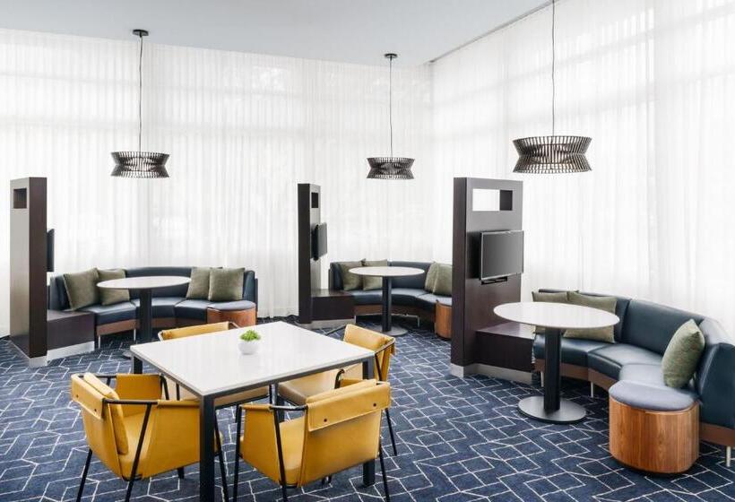 فندق Courtyard By Marriott Los Angeles Woodland Hills