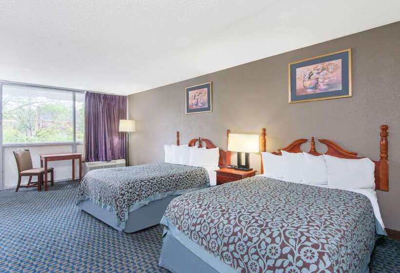 هتل Days Inn By Wyndham Arlington Pentagon