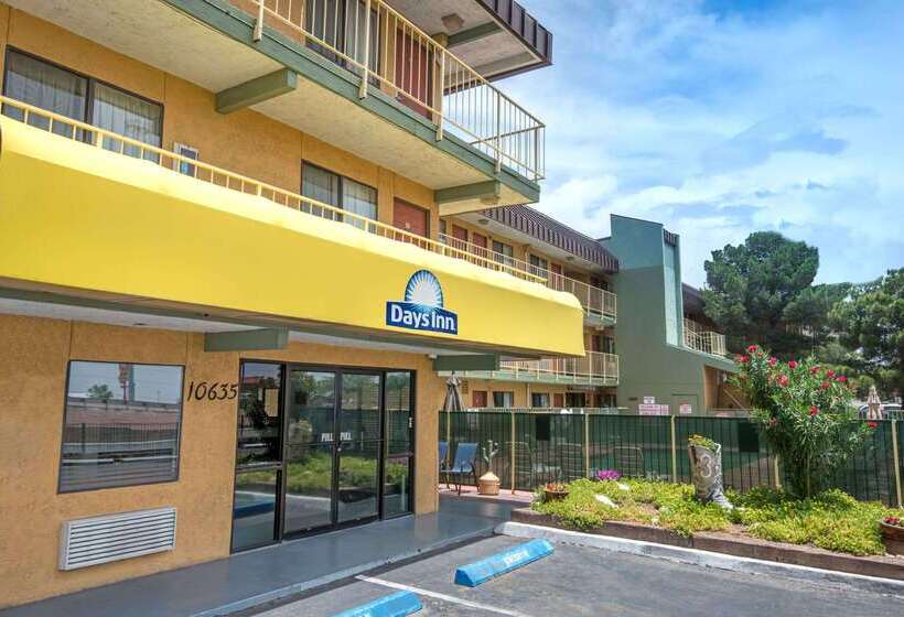 בית מלון כפרי Days Inn By Wyndham El Paso Airport East