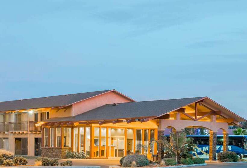 فندق Days Inn By Wyndham Modesto