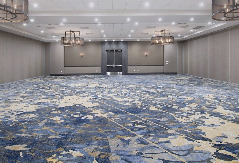 Delta Hotels By Marriott Seattle Everett