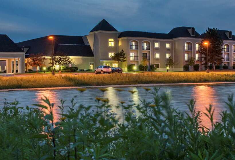 Doubletree By Hilton Hotel Chicago Wood Dale   Elk Grove