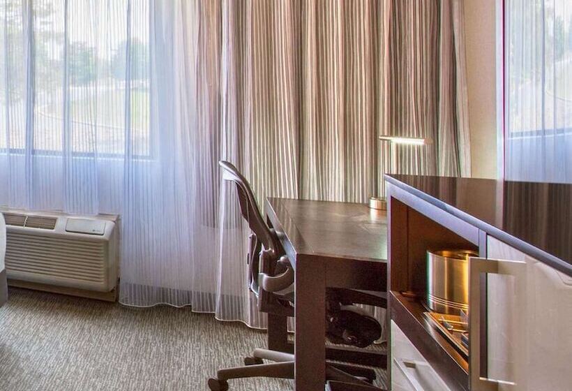 Doubletree By Hilton Hotel Chicago Wood Dale   Elk Grove