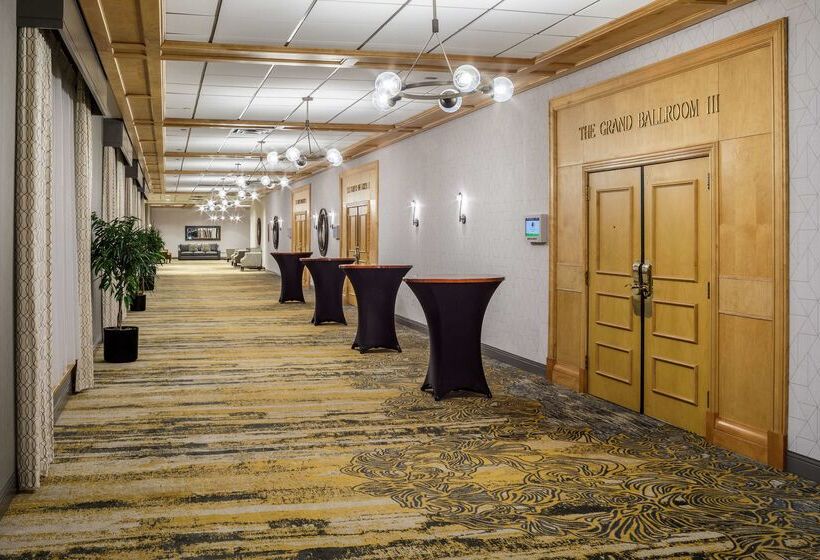 Doubletree By Hilton Hotel Denver