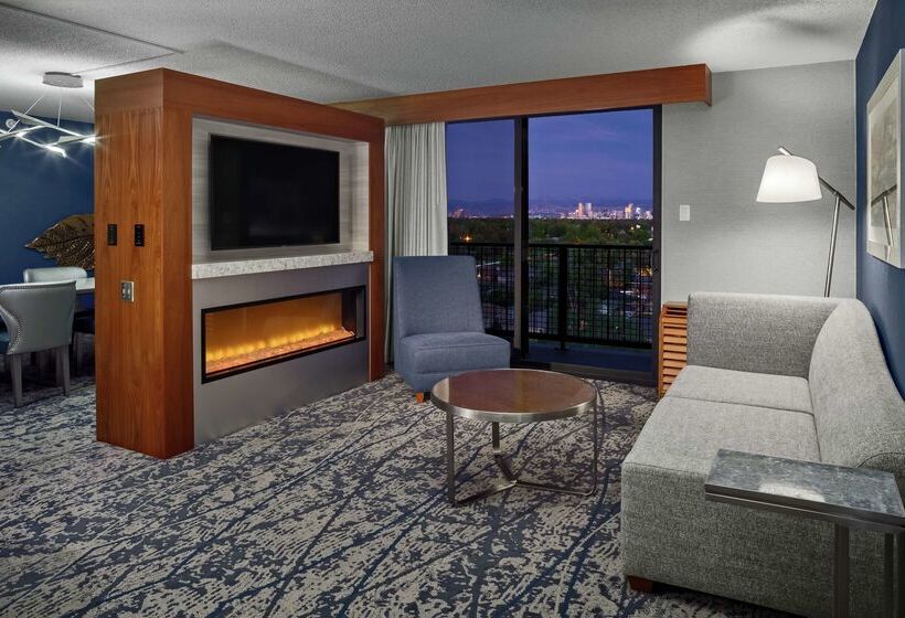 Doubletree By Hilton Hotel Denver