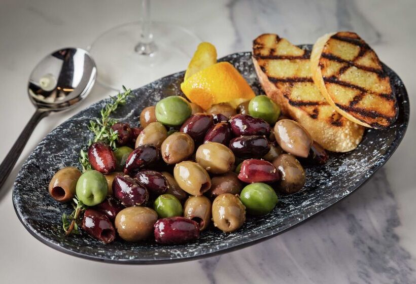 Doubletree By Hilton Hotel Denver