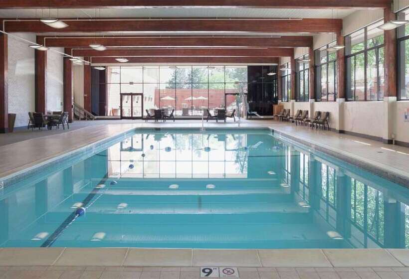 Doubletree By Hilton Hotel Denver